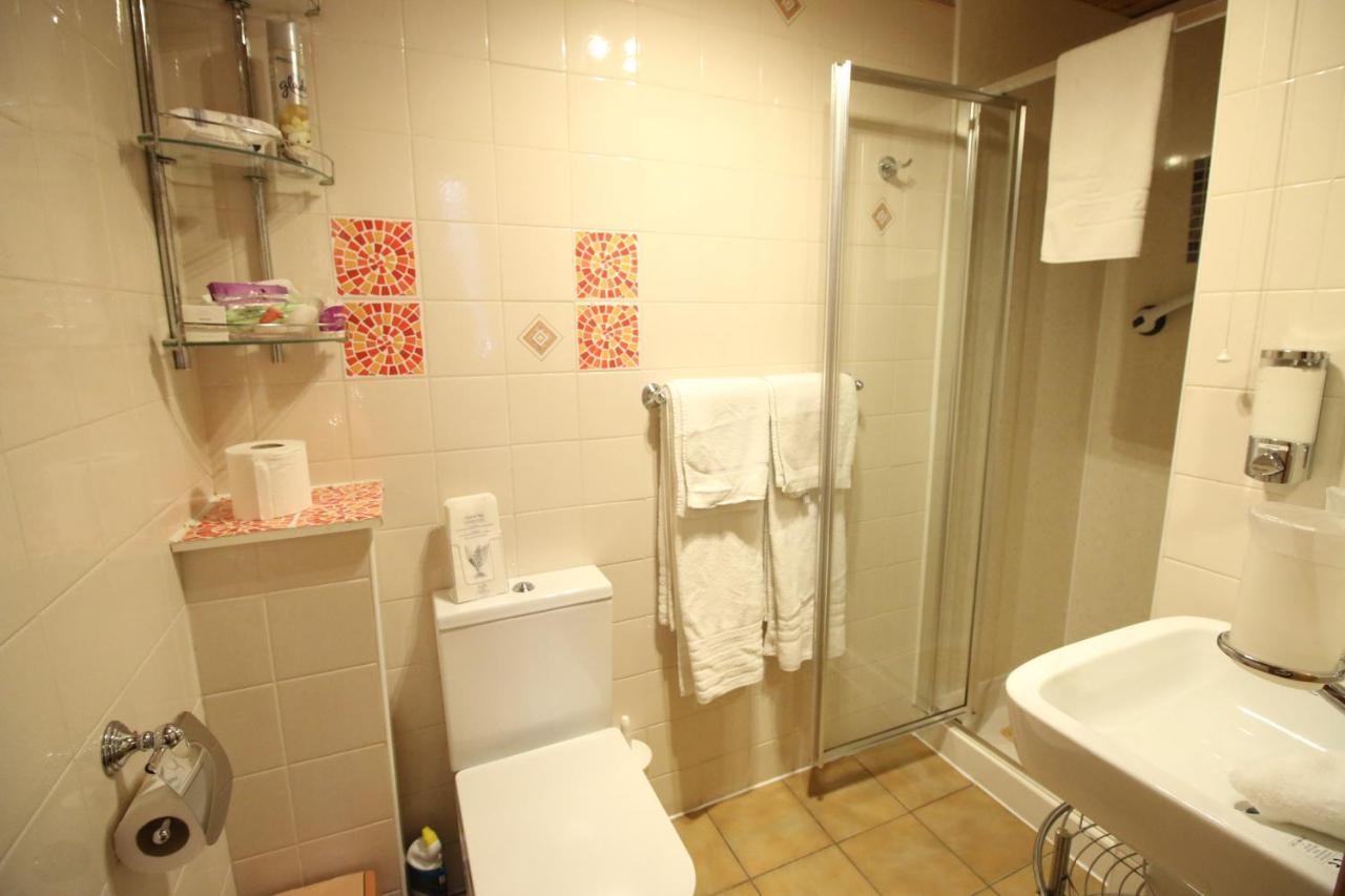 Bonnie'S Guest House Единбург Екстериор снимка